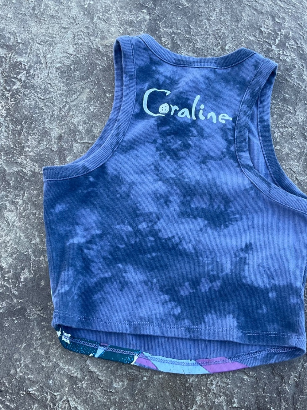 Hot Topic Laika Coraline crop tank top Size Small - Picture 2 of 4